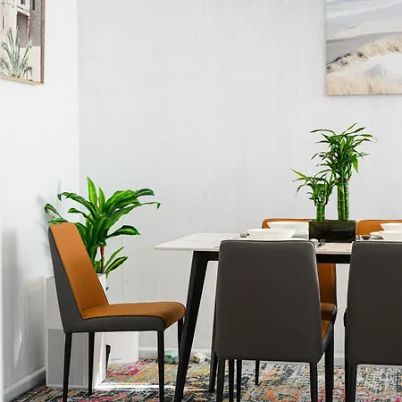Bondi Beach 4Br House-3